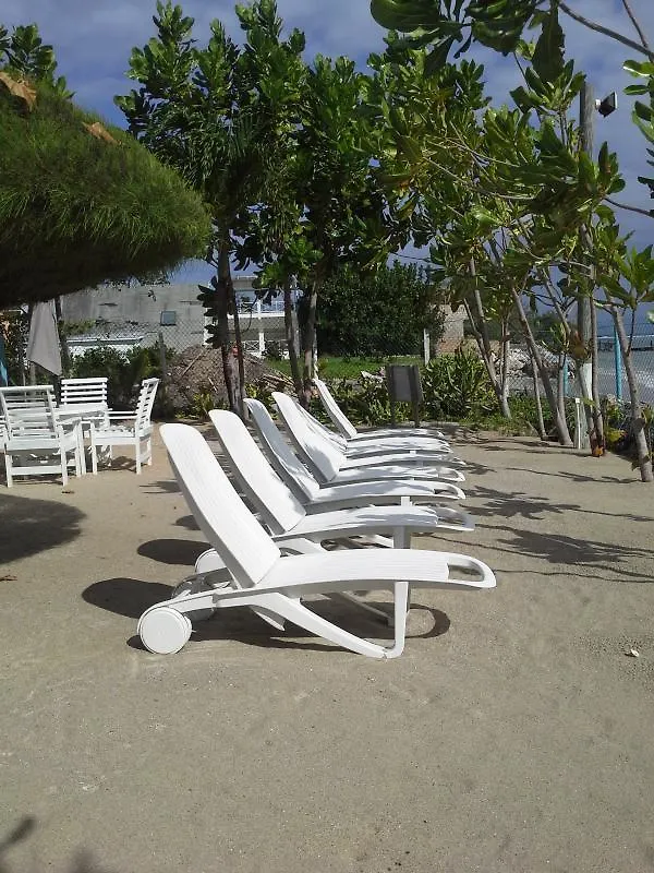 וילה הוילה Ocho Rios Under The Palms ג'מייקה